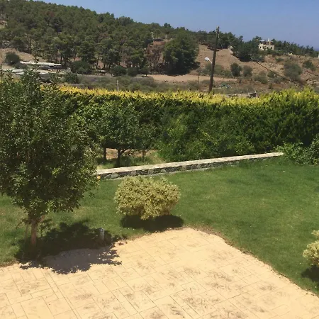 Holiday home Evdokia
